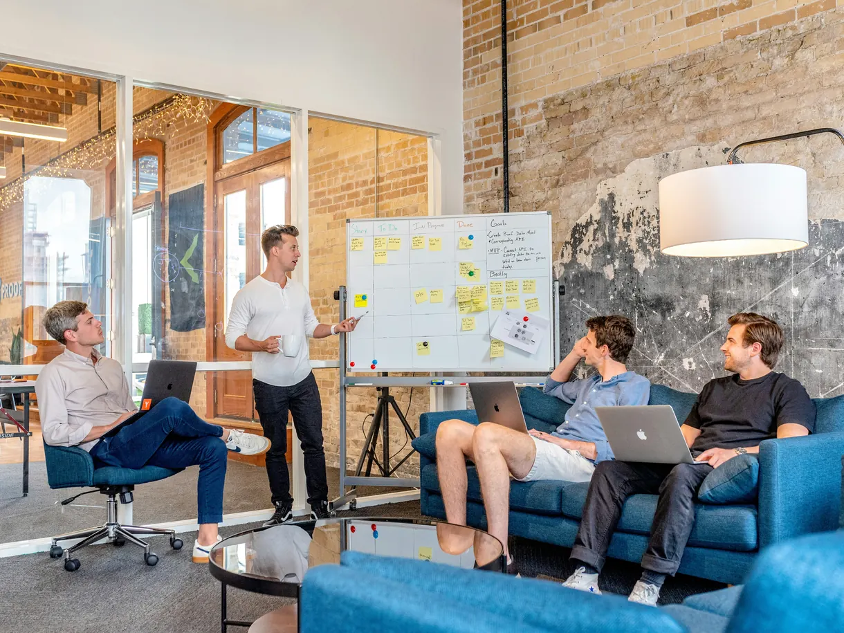 KI-Beratung & Prozessautomatisierung – SocialMet IT Solutions Team